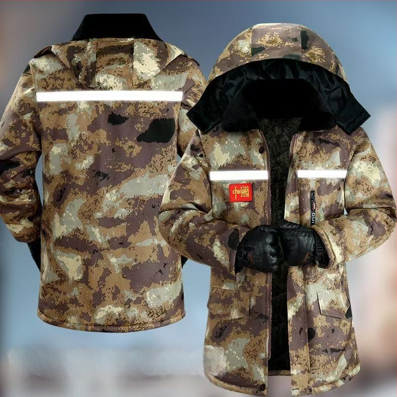 Jachetă căptușită din bumbac cu camuflaj, cu glugă, izolație groasă, fermoar, numeroase buzunare cu clapete, lungime medie, jachetă de iarnă