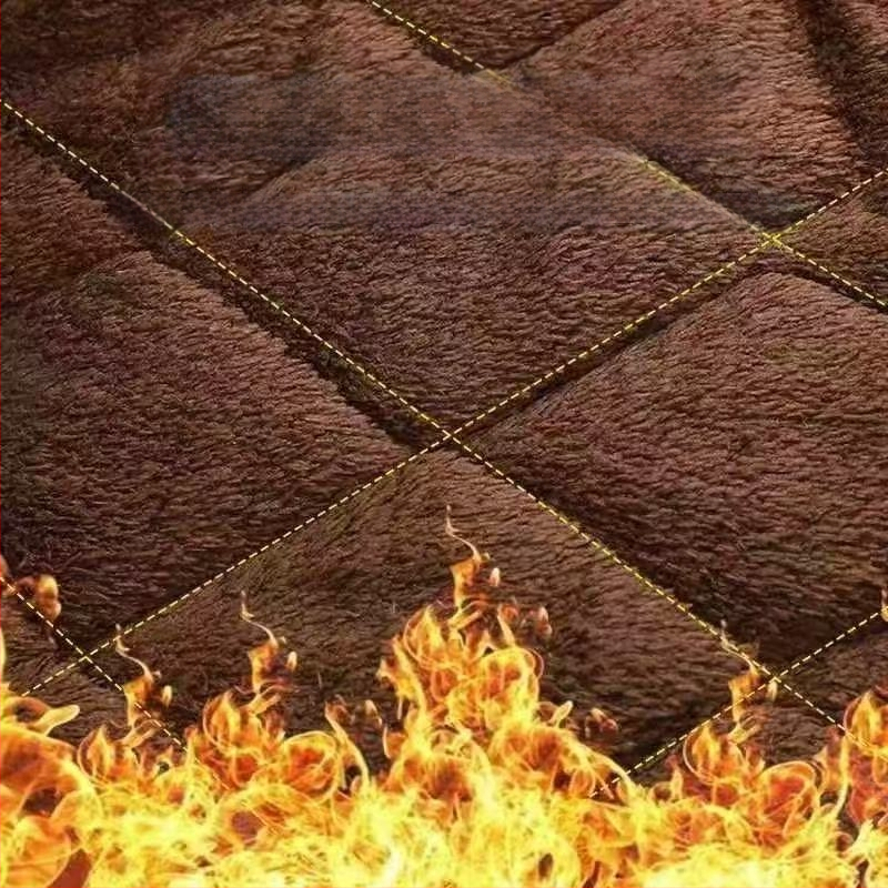 Palton camuflat cu umplutură poliesterică, glugă, fermoar, izolație groasă