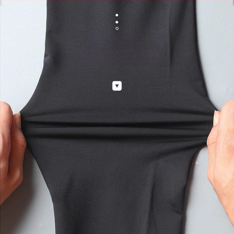 Muški zimski termalni top za bazni sloj – dugi rukav, duljina do bokova, mikro-veluro podstava, brzo sušenje poliestera 91–95%