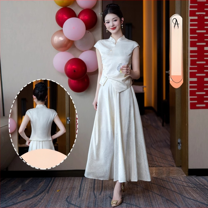 Hiina-stiilis pruutneitside kleit, kaheosaline komplekt, suvi 2025, reljeefne polüesterkangas, 70–80% polüesteri sisaldus, A-tüüpi lõige