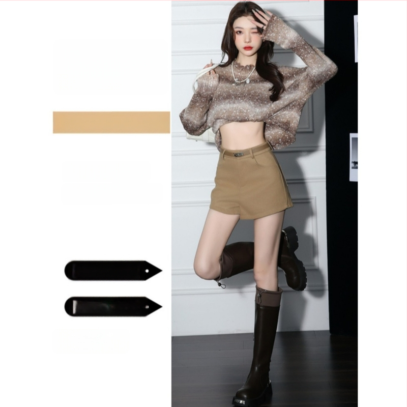 Igapäevased püksid kõrge vöökohaga ja kolmandik pikkusega, polüester