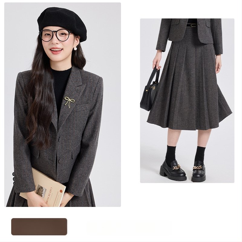 Ženski vuneni kostim sa blejzerom i suknjom, dvodijelni set, jesen-zima, elegantan poslovni stil