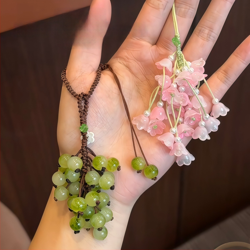 Zeleni privjesak u obliku grozda s Lily of the Valley — ručno izrađen DIY set materijala za lanac za telefon i ukras za torbu