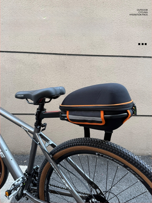 Kerékpár hátsó csomagtartó kemény héjú gyorskioldó táska; Modell 008 Shelf Bag, Anyag: textil, Kapacitás 20 L alatt, Márka nanfeng