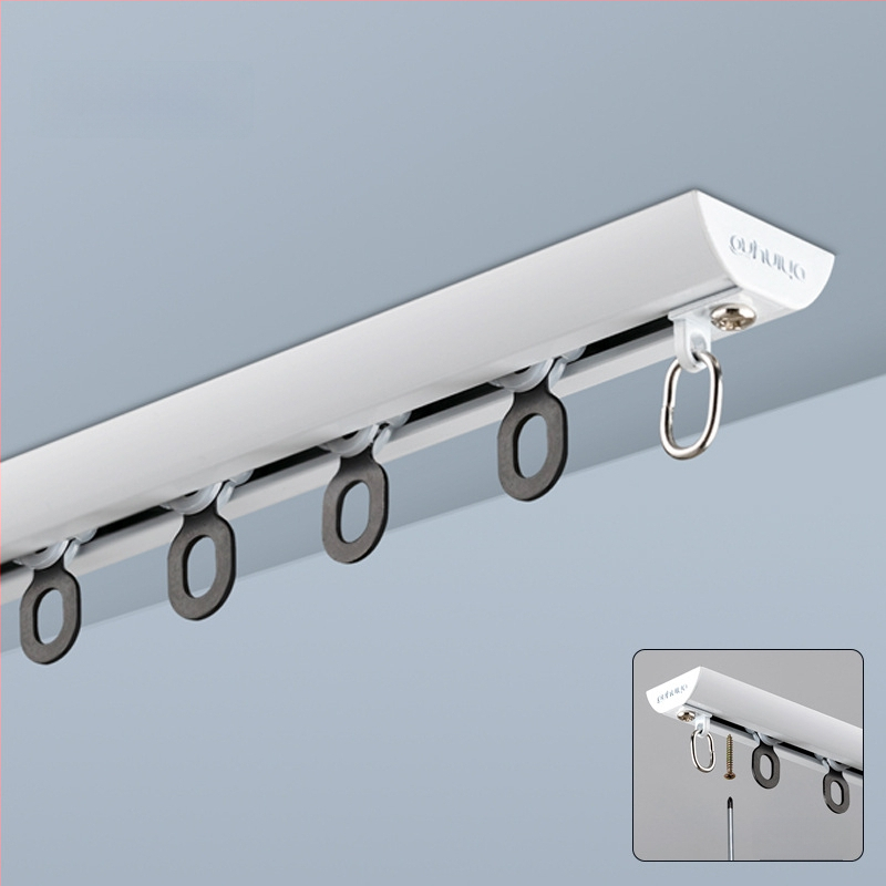 Alumiiniumist kardinapuude süsteem vaikselt liugub — kardina rööbas, konksu rööbas, kaasaegne minimalistlik disain