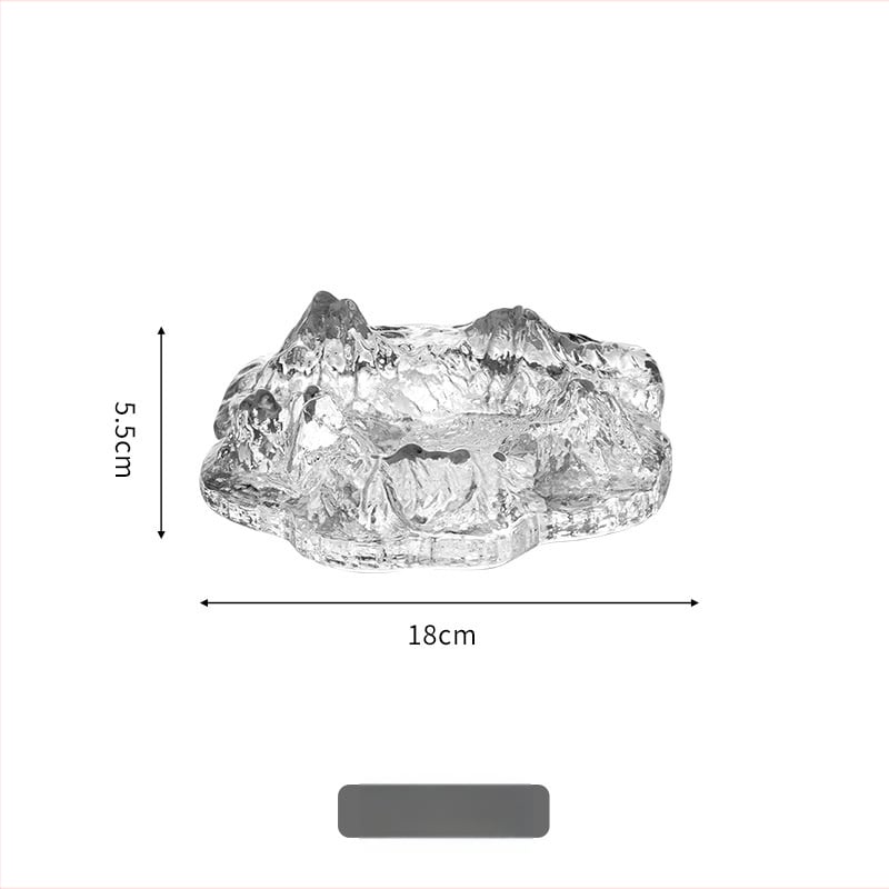 Stiklinė peleninė Europos stiliaus su ledyno ir sniego kalno motyvais; dekoratyvinis ir kolekcinis gaminys namams, barui ar biurui.