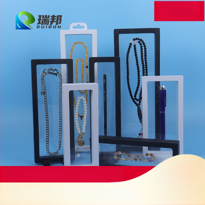 Pikk plastist hoiukarp ja eksponeerimise kasti helmeste ja kellade jaoks tolmukindla tihendusega (injektsiooni vormimine, ultraheli töötlemine; pakkimine shrink wrap; üldine pakkimine)