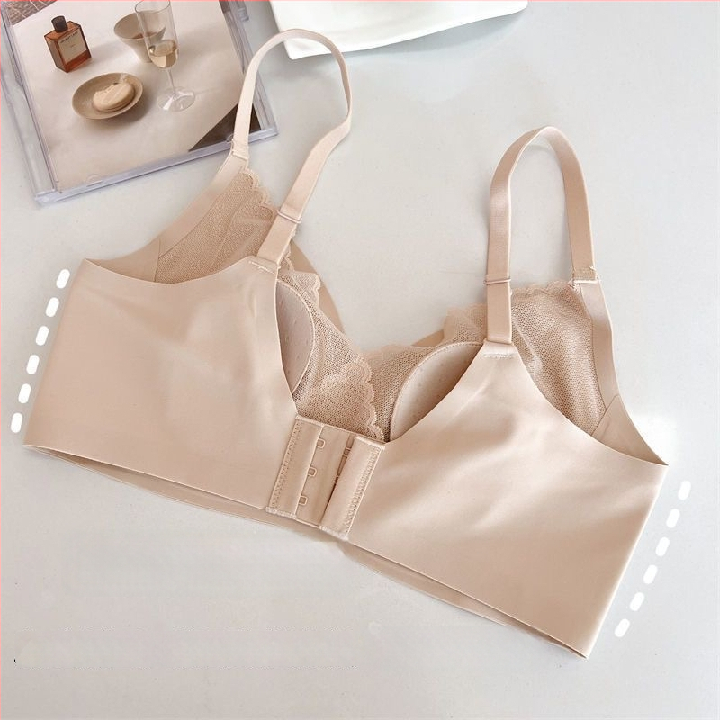 Σουτιέν με υπερ-λεπτές καλούπες από λατέξ, σχέδιο με αυτιά λαγού, σταθερές διπλές τιράντες, πίσω κούμπωμα με τρεις σειρές αγκύλων, ύφασμα νάιλον