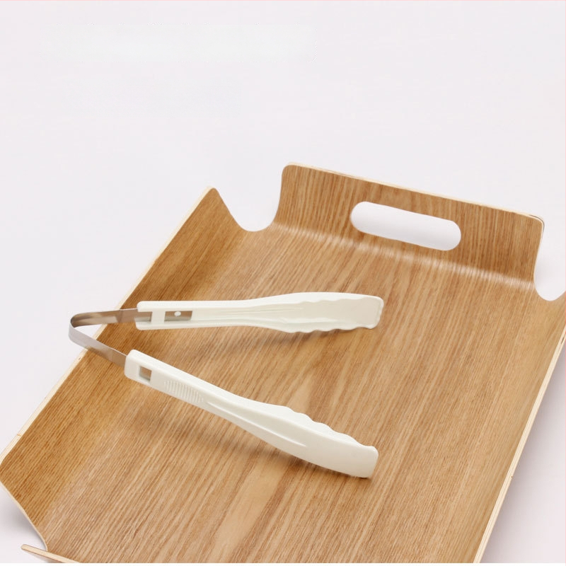 Ξύλινος ορθογώνιος δίσκος σερβιρίσματος με ριγέ σχέδιο και λαμπερή επιφάνεια, δυνατότητα παραμετροποίησης λογοτύπου