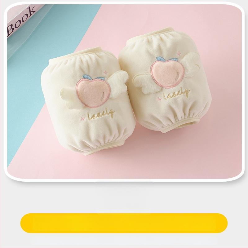 Laste veluurist varrukakaitsed – Mustuse vastane, Sügis–Talve hooaeg, Multikas muster, Vanusegrupp: 1–3 ja 3–8 aastat, Materjal: Muu