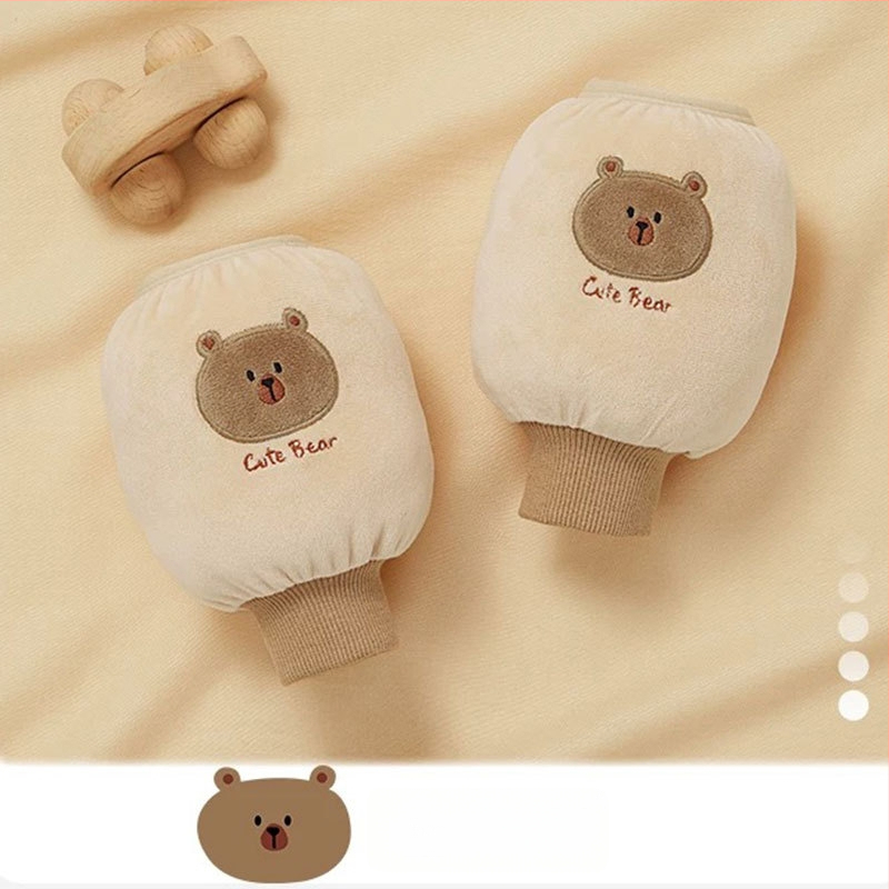 Laste kootud käevarrukad õmmeldud ning mustuse tõrjega, vanus 1–13 aastat, talv 2024