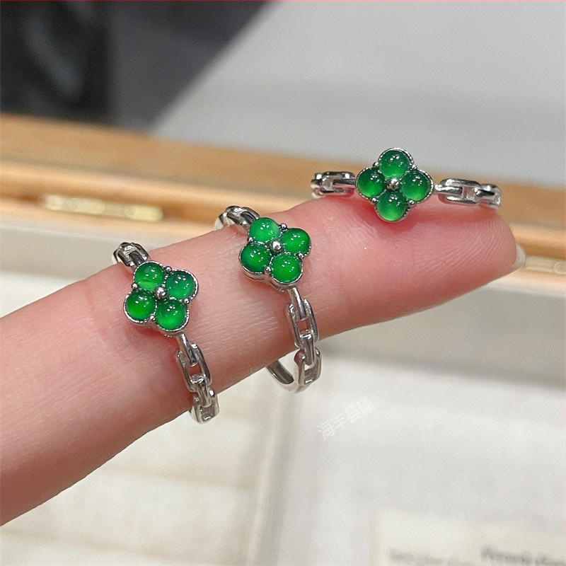 Отворена халка от S925 сребро с Jadeite, унисекс, електроплакиране