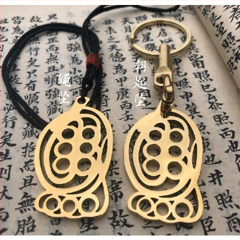 Брошка — украса, сладък и свеж стил, личностна тенденция