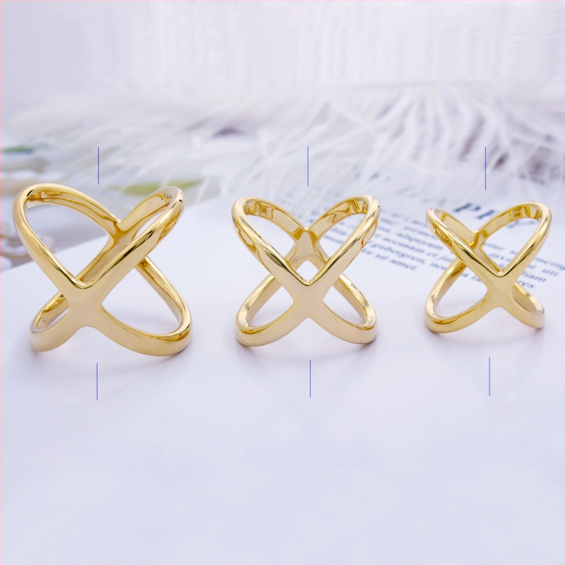 Γυναικεία αγκράφα από χαλκό σε X-σχήμα για σάλι με επίχρυση επικάλυψη και χρυσές ενθέσεις