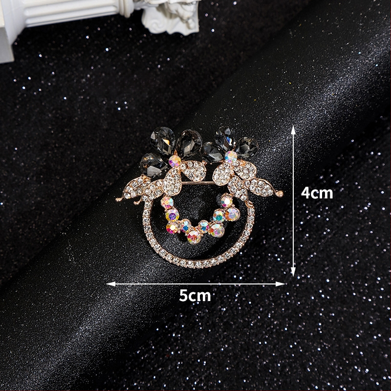 Женска брошка от сплав – закопчалка за копринен шал и връзване на подгъва на тениска, електроплатина, класически и универсален декоративен аксесоар, марка Yusheng