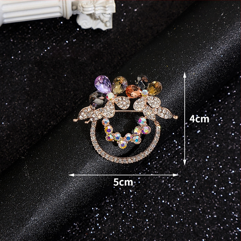 Женска брошка от сплав – закопчалка за копринен шал и връзване на подгъва на тениска, електроплатина, класически и универсален декоративен аксесоар, марка Yusheng