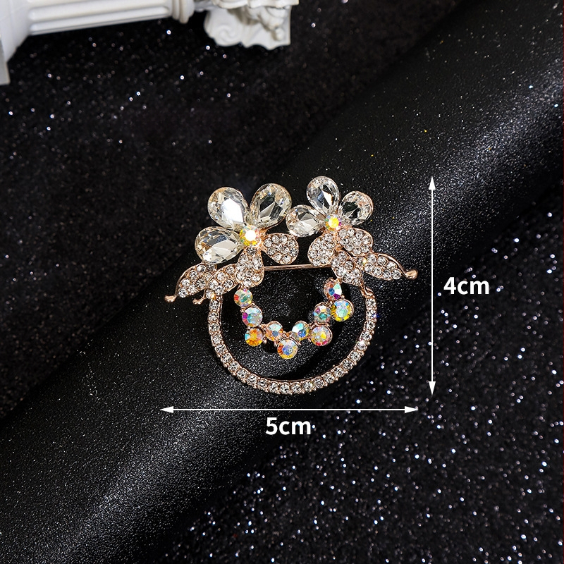 Женска брошка от сплав – закопчалка за копринен шал и връзване на подгъва на тениска, електроплатина, класически и универсален декоративен аксесоар, марка Yusheng