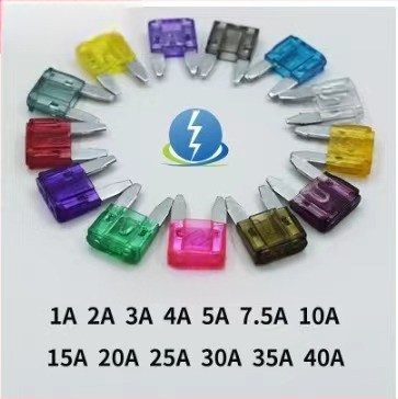 XHX002 Automobiļu drošinātāju kārba ar ūdensizturīgiem vadiem, 12 AWG, HH modelis, temperatūras diapazons 80