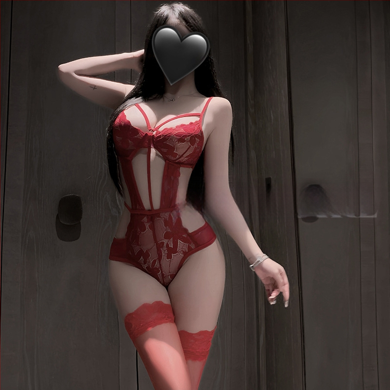 Δαντελωτός ολόσωμος συνδυασμός με ζώνη στη μέση – Νάιλον 90–95%, λεπτό ύφασμα 101–120 g/m2, Χειμερινή κυκλοφορία 2025