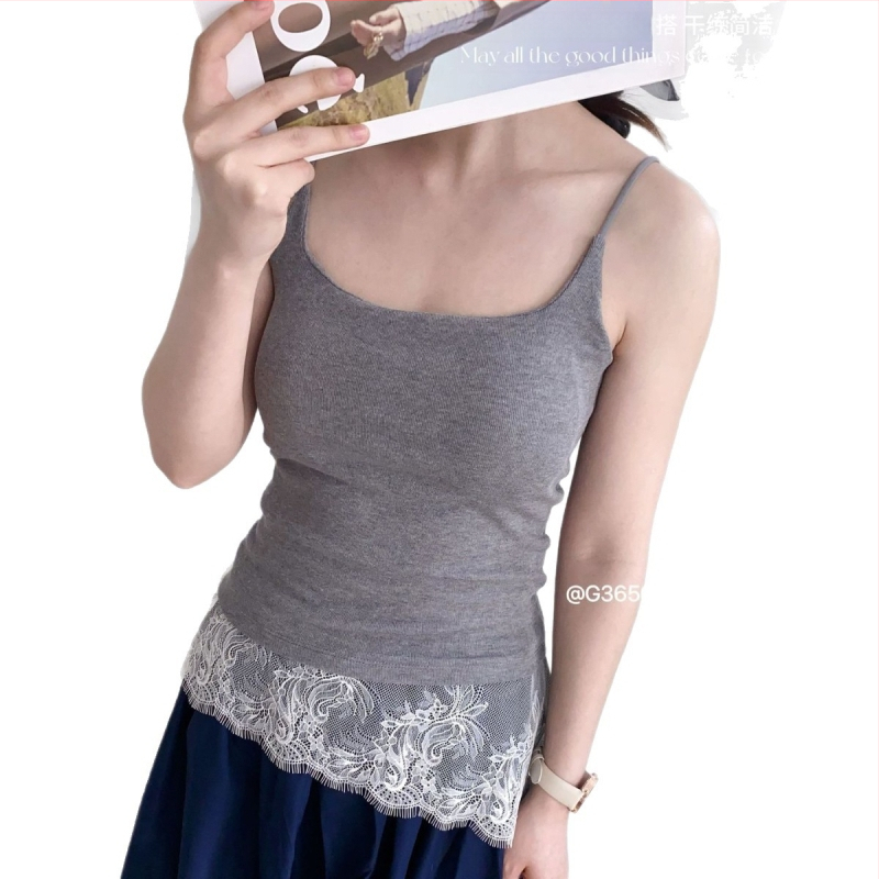 Besprijekorni camisole s kvadratim izrezom i lijepim leđima, s ugrađenim jastučićima za poprsje; vlakno regenerirane celuloze; gustoća tkanine 181–200 g/m²