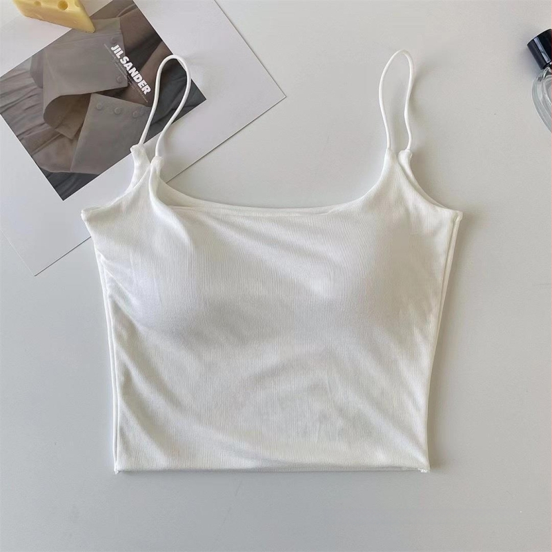 Pamuk cami top bez šavova – jednostavan dizajn, četvrtasti ovratnik, sadržaj pamuka 90–95%, srednja gramatura