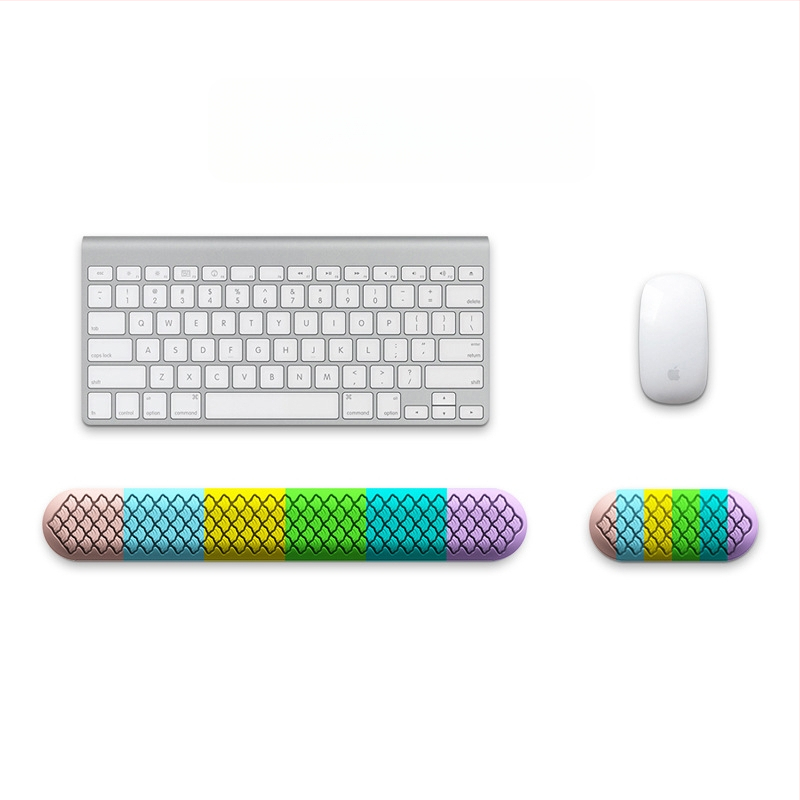 Силиконова клавиатурна подложка за китката с подпора, едностранна, метално щамповано, лого отпечатано, модел J446/J447