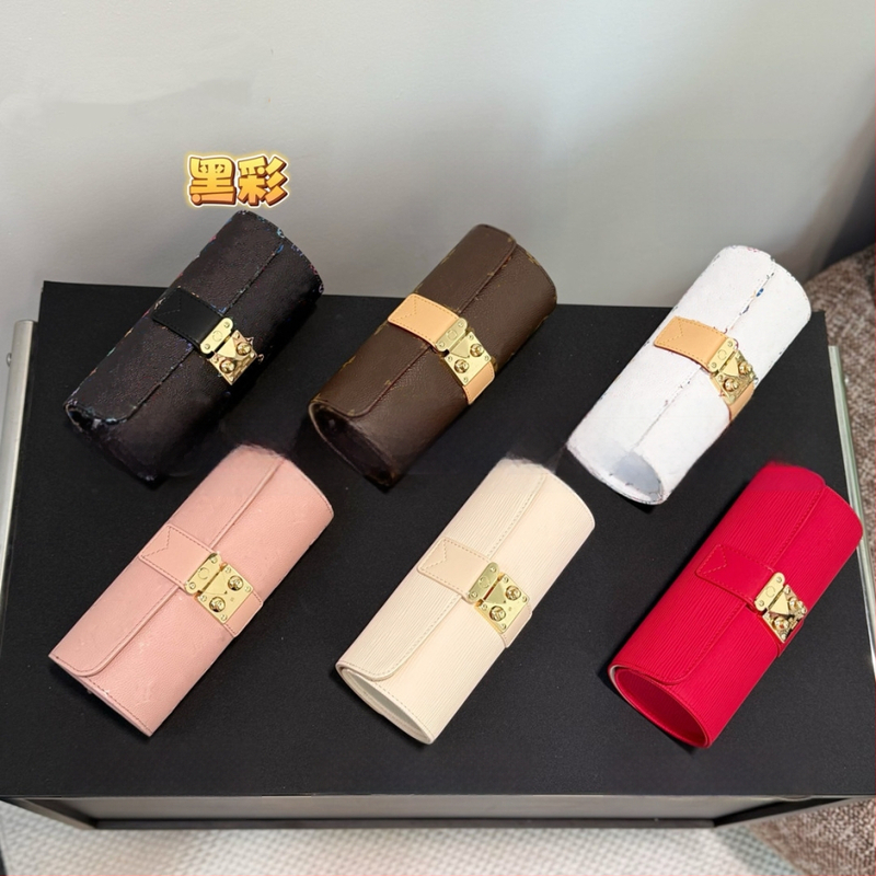 Цилиндрично оформена кутия за часовници и бижута от износоустойчива кожа, луксозен стил, голям капацитет; 100 броя; внос: Не; печат на лого: Не е възможен; персонализация: Не; пуск: Пролет 2025