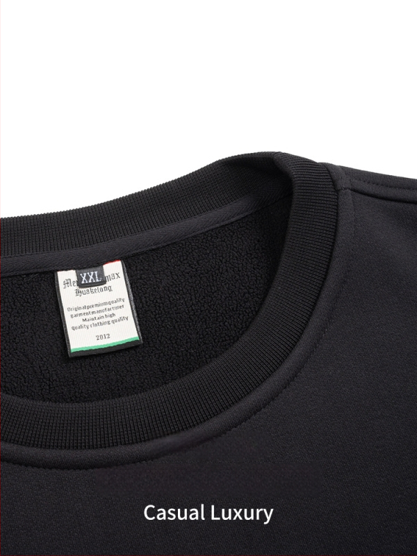 Džemperis su fliso pamušalu, storas ir šiltas – apvalus kaklo iškirptė, ilgos rankovės, laisvas kirpimas