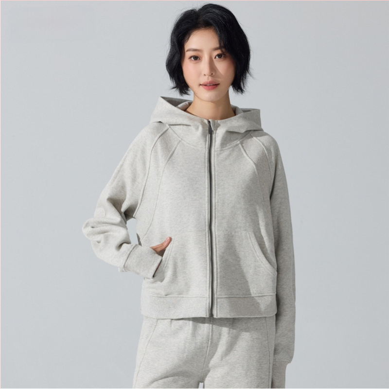 Дамски суитшърт с цип, дълги ръкави, свободна кройка, дължина до талия, памук-полиестер смесена тъкан, запазва топлината