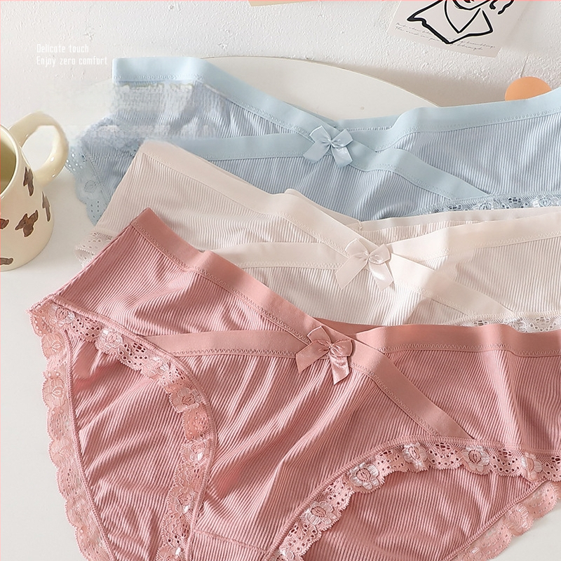 Sieviešu apakšveļa ar plus izmēru – zems viduklis, elpojošs adīts Modal (viskoze) audums, cirkšņa odere no regenerētās celulozes, vēdera atbalsts