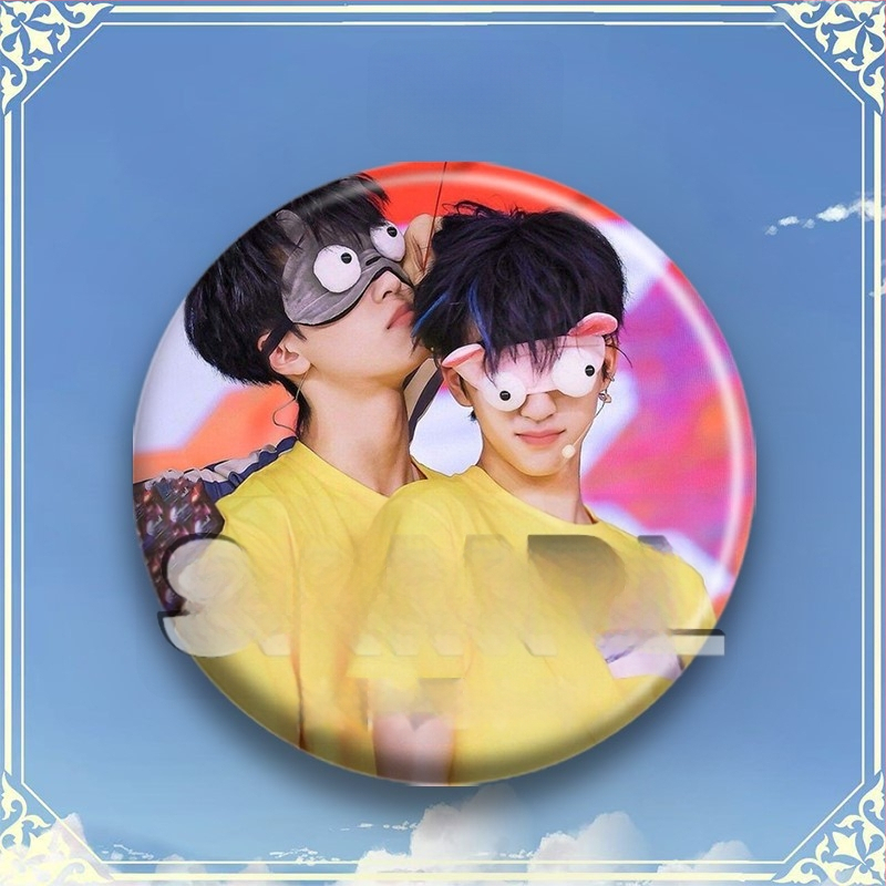 Hátizsák kitűző – fan-merch, Tinplate anyag