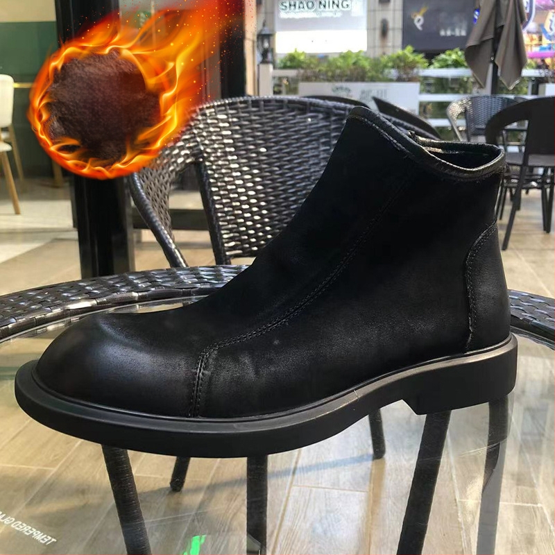 Мъжки Chelsea обувки от естествена кожа - Горна част: първи слой телешка кожа, Стелка: първи слой свинска кожа, Подметка: вулканизирана гума, Закопчаване: катарама, Сезон: пролет и есен