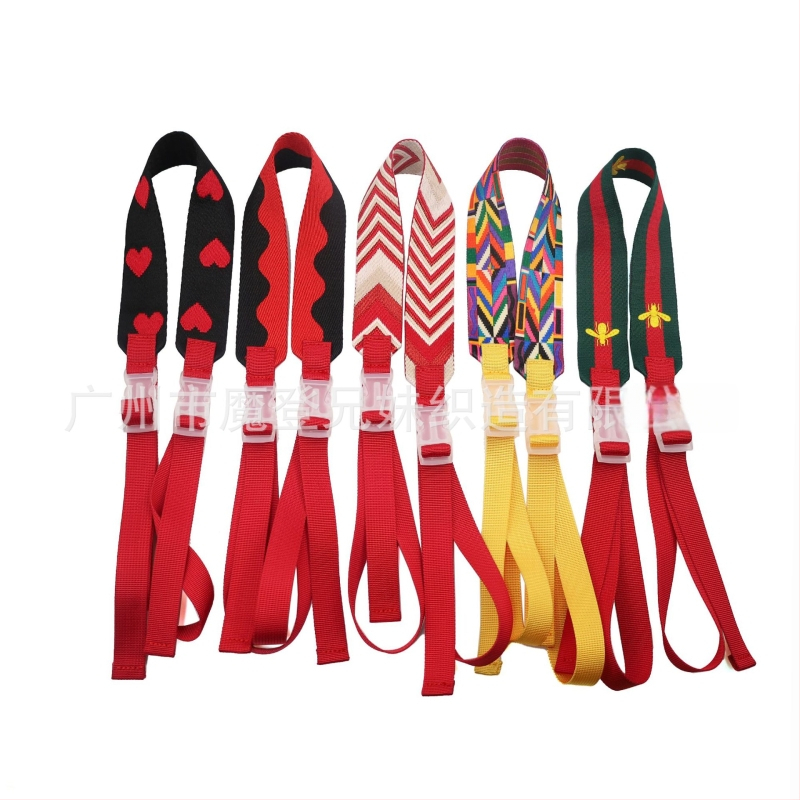 Somas siksna/plecu siksna – Moderns poliesteris, ģeometriskais raksts, svaigs un salds stils, izlaidums 2025. gada rudens, palielina ietilpību.