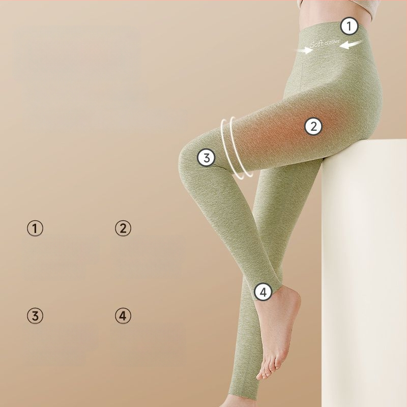 All-in-one bikses ar bieza poliestera audumu, galvenā auduma sastāva 90–95%, ciešs griezums, biksu garums.