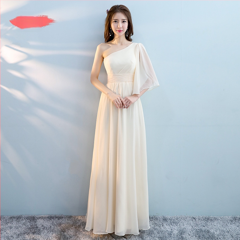 Koszorúslány ruha, halternyakú, ujjatlan, A-vonalú sziluett, redőzött anyag, poliészter