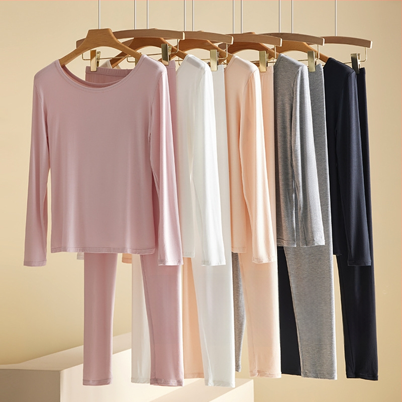 Sievietes viskozes termālā apģērba komplekts, plāns pamata slānis rudens–ziema, elpojošs un elastīgs, oderējums 95% viskoze / 5% spandeks