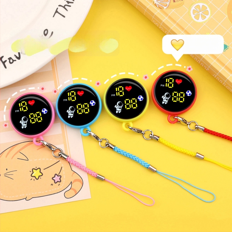 Ρολόι με κορδόνι, μικρό ψηφιακό με αριθμητικό display (διαμέτρου 34 mm, ηλεκτρονικός μηχανισμός, πλαστικό περίβλημα, αντοχή στο νερό 10 m)