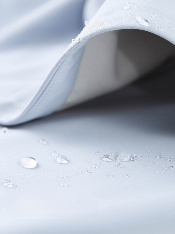 Γυναικείο μπουφάν από πολυεστέρα με κουκούλα και φερμουάρ, στενή γραμμή, κεντημένες λεπτομέρειες, κομψό αστικό στυλ