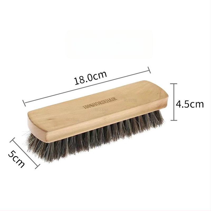 Explore batų šepetėlis su šereliais dekontaminacijai, modernus minimalistinis dizainas, pritaikymas įmanomas.