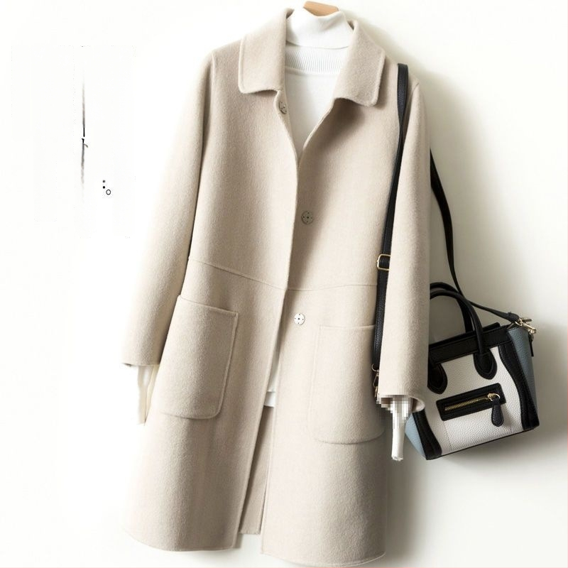 Moteriškas Chenille paltas, vidutinio ilgio, doll collar, siaura kirpimo, vienalytis raštas