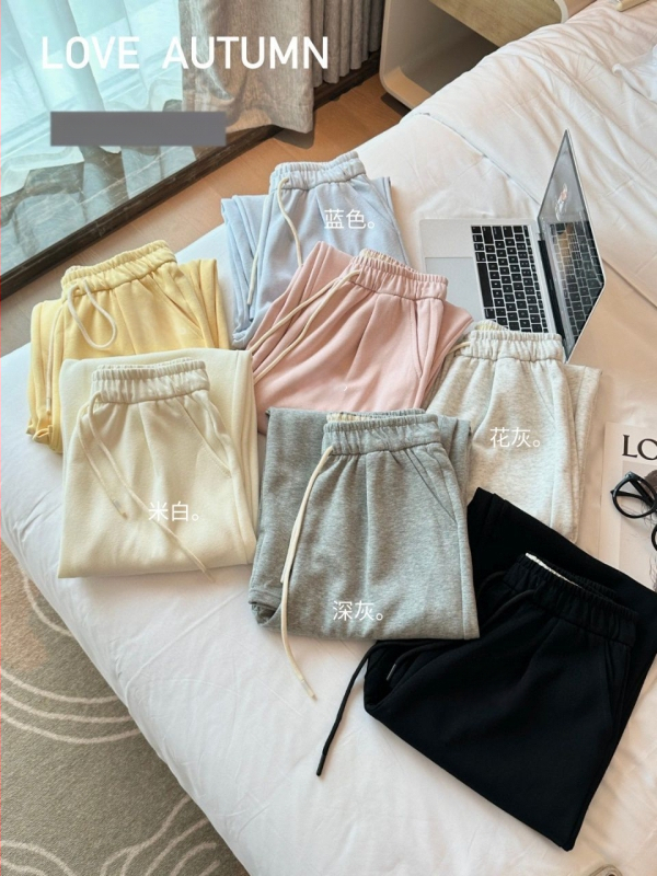 Plašas kokvilnas bikses, viduklis vidēji augsts, ikdienas brīvā stila, kokvilnas/elastāna maisījums, vidēja blīvuma