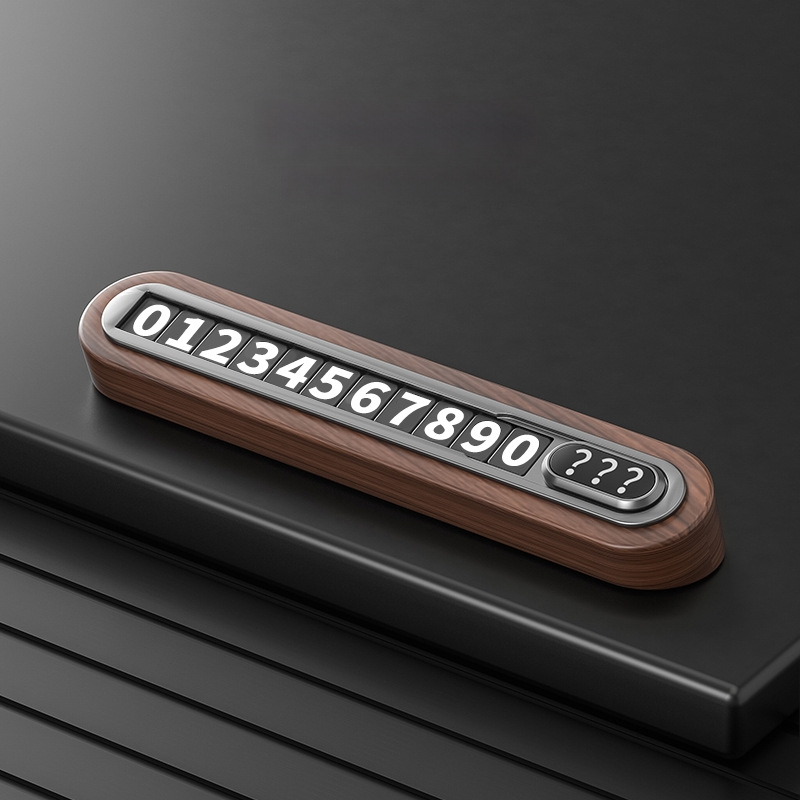 Valrieksta koka īslaicīga stāvvietas numura plāksne automobiļim – slēpta tipa, bez personalizācijas