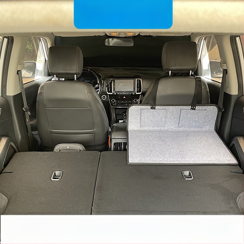 Suv ceļojumu gulta aizmugurē bagāžas nodalījumā — automātiska uzpūšana, flokēts audums, modelis 1537-3