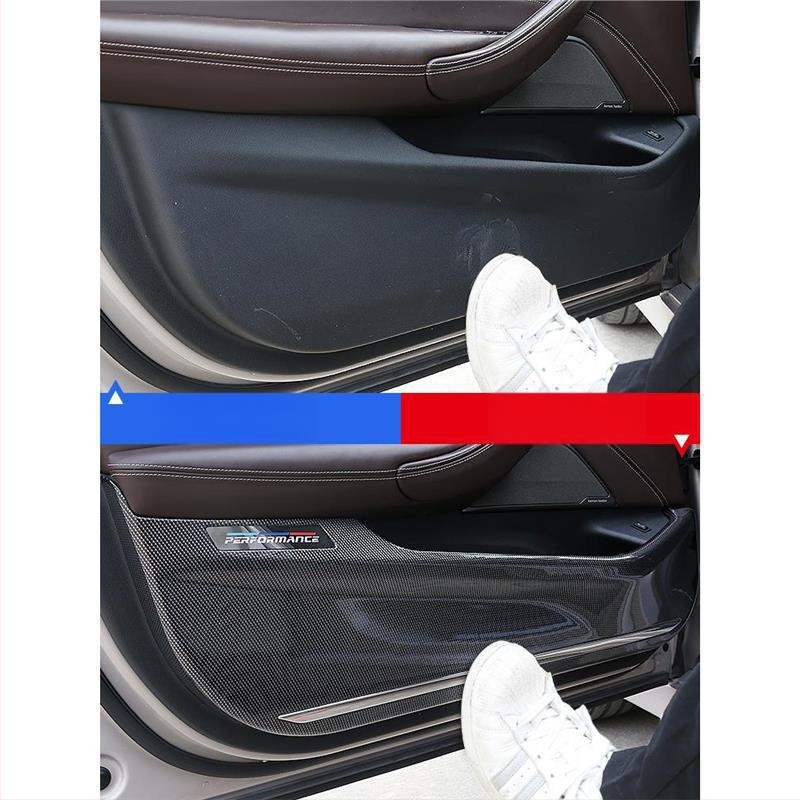 BMW ajtó kick-plate védő – ABS, karbon szövet minta, belső átalakítási kiegészítő, kompatibilis 3-as, 5-ös, X3, X5, X7