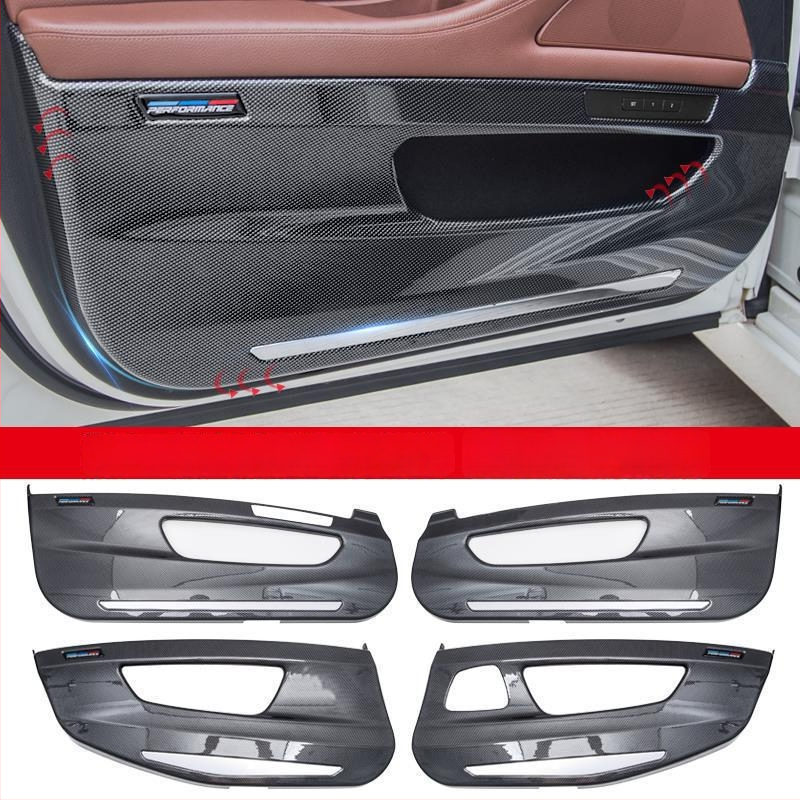 BMW ajtó kick-plate védő – ABS, karbon szövet minta, belső átalakítási kiegészítő, kompatibilis 3-as, 5-ös, X3, X5, X7