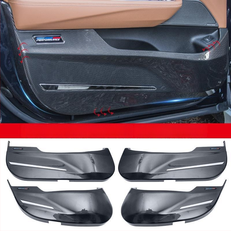 BMW ajtó kick-plate védő – ABS, karbon szövet minta, belső átalakítási kiegészítő, kompatibilis 3-as, 5-ös, X3, X5, X7
