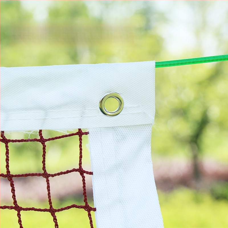 Mreža za badminton s četverostranim obrubom i standardnim okvirom za perje, s omotanim čeličnim užetom za zatezanje — za natjecanja i treninge