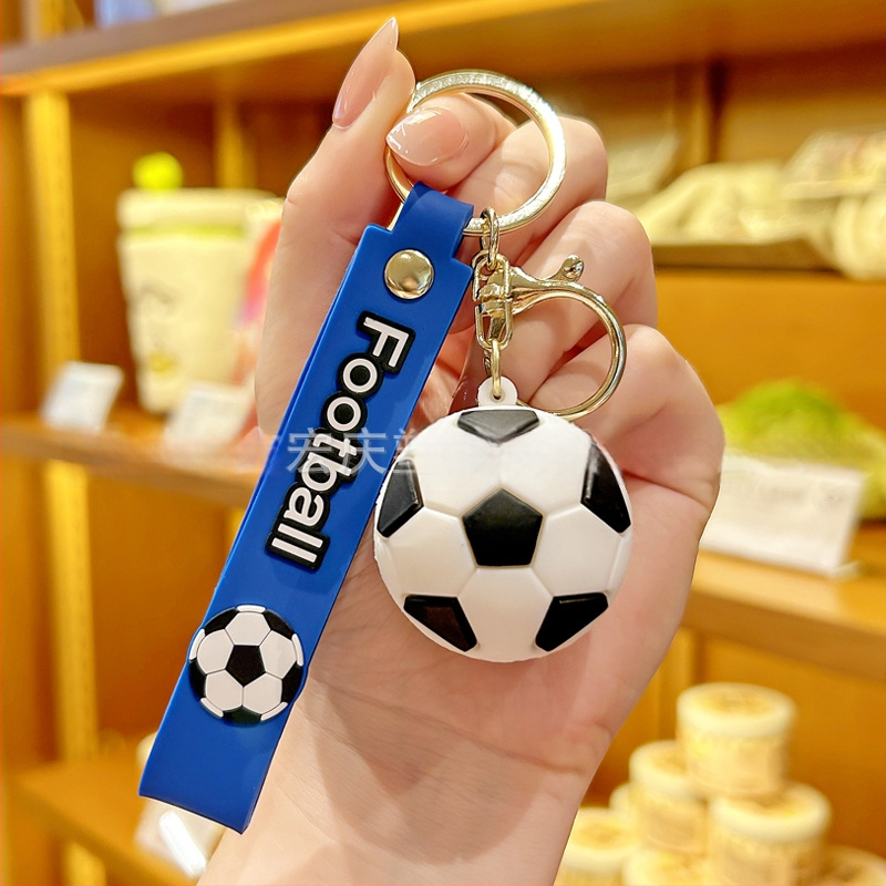 Breloc de chei cu design de mingi sportive (Plastic • Licență IP: Da • Nume IP: Serial de desene animate • Stil drăguț)