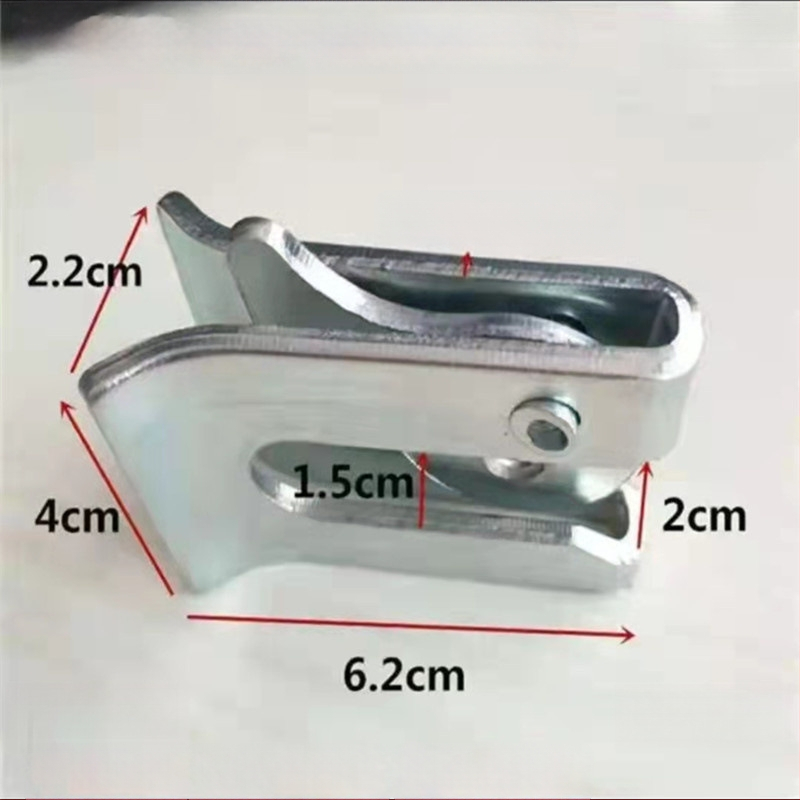 Kiaulių fermos durų spyna su automatine užrakinimo sistema, žalvaris + elektrinis baltas plienas, sidabro įdėklas, grynumas 98 sidabras, žiema 2022