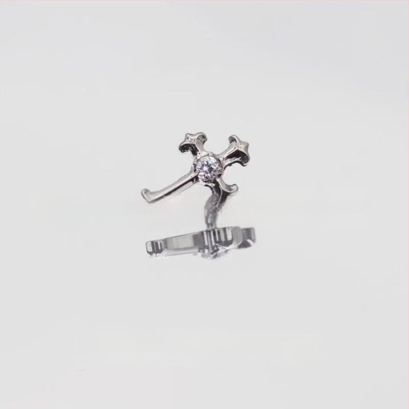 F136 titanio lydinio kryžiaus auskarai, retro stilius, poliruoti, su 5A cirkonu